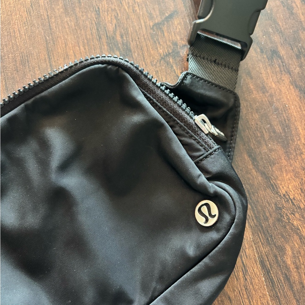 lululemon athletica Black Men’s Belt Sling Bag